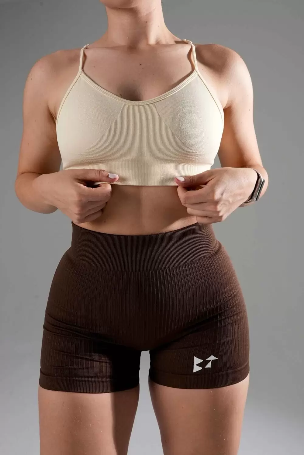 Seamless support sports bra buttermilk beige