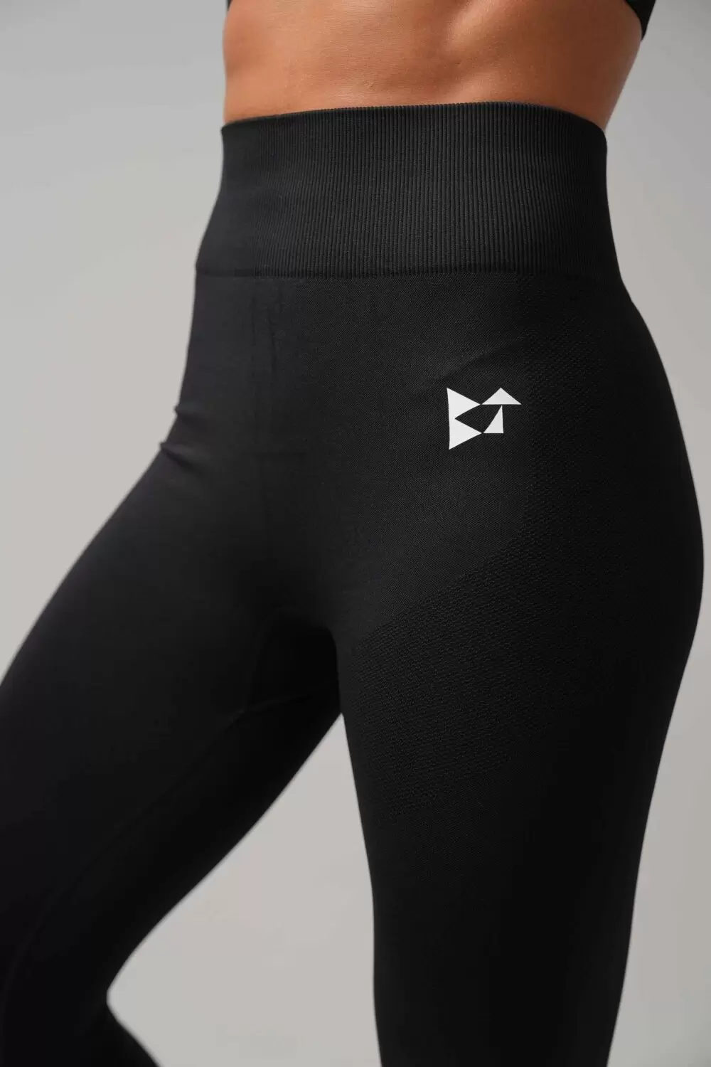 Solace seamless Leggings Onyx Black - Image 2