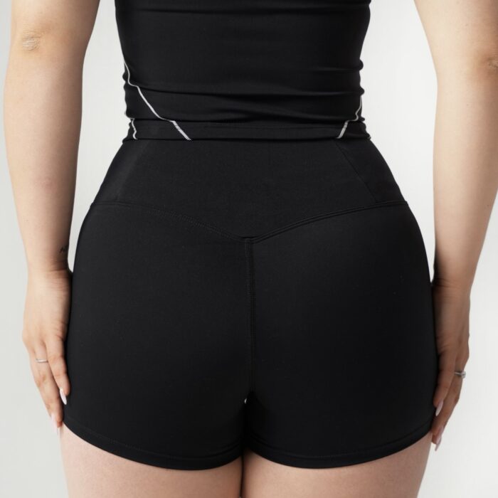 Avelyn Mini Shorts Black